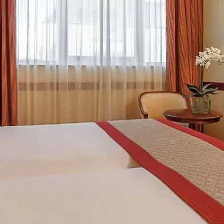 Eurostars Gran Santiago Hotel 4*