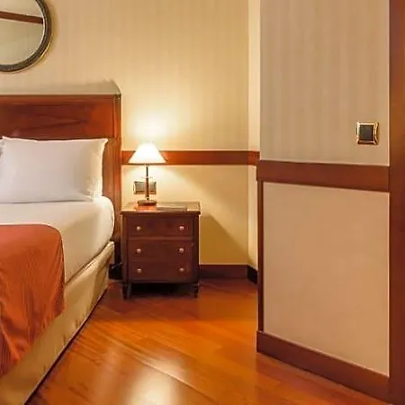 Eurostars Gran Santiago Hotel 4*