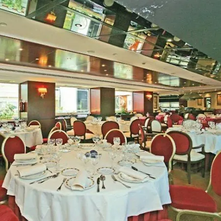 Szálloda Eurostars Gran Santiago 4*