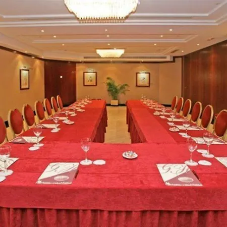 Otel Eurostars Gran Santiago 4*