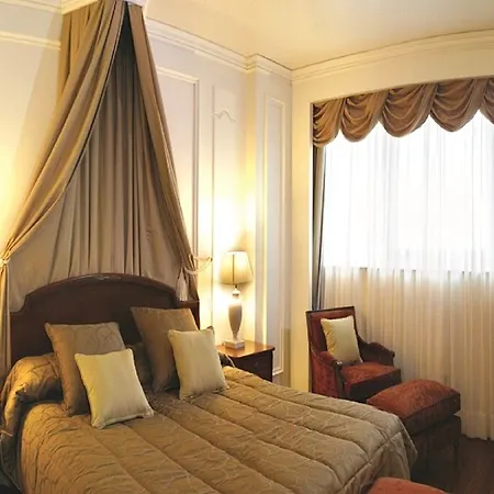 Eurostars Gran Santiago 4* Сантьяго-де-Компостела
