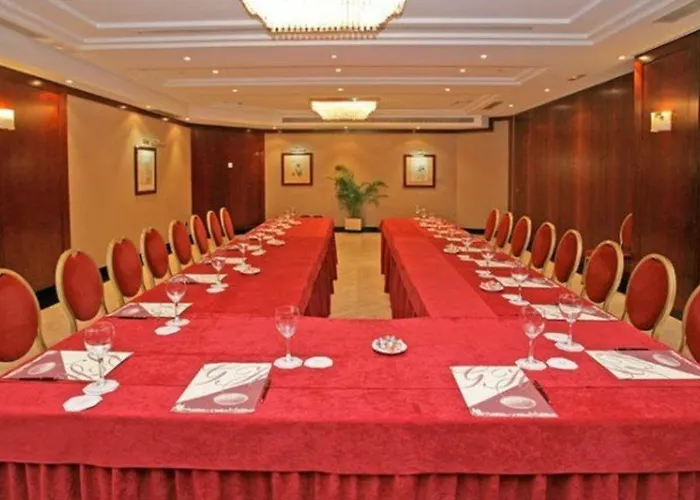 Hotel Eurostars Gran Santiago 4*