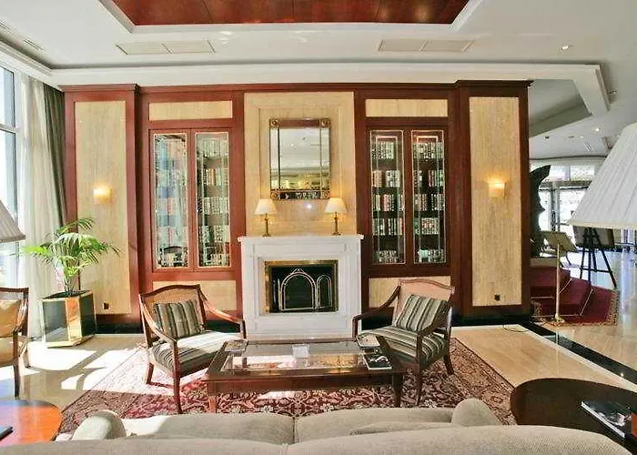 Hotel Eurostars Gran Santiago 4*